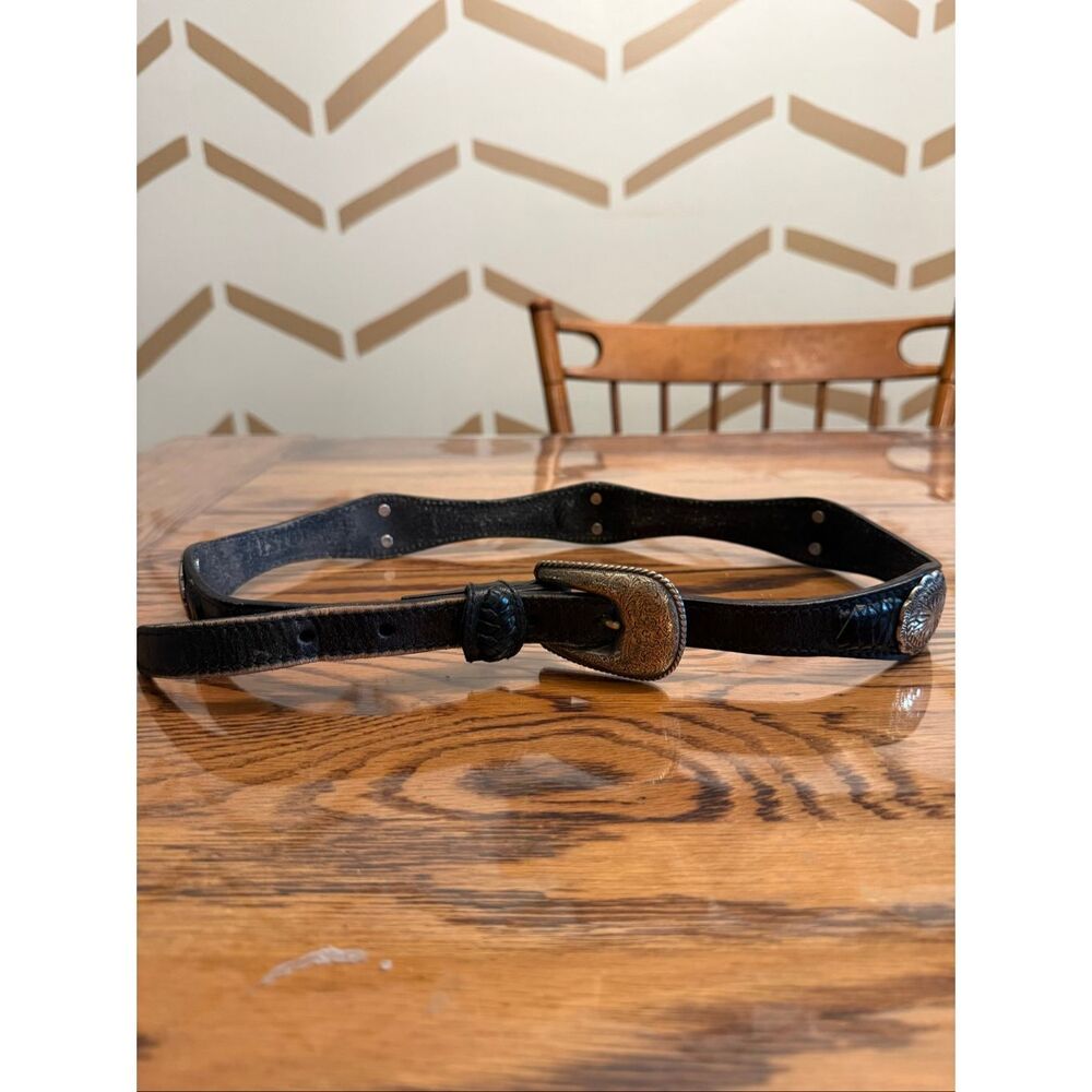 Resistol Black Leather Silver-Toned Engraved Buckle Western Concho Belt‎ Size 32